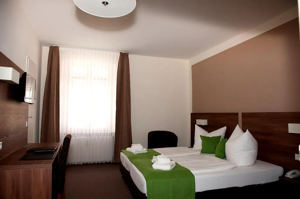 Hotel Adler Eichstätt 3*,  Tyskland