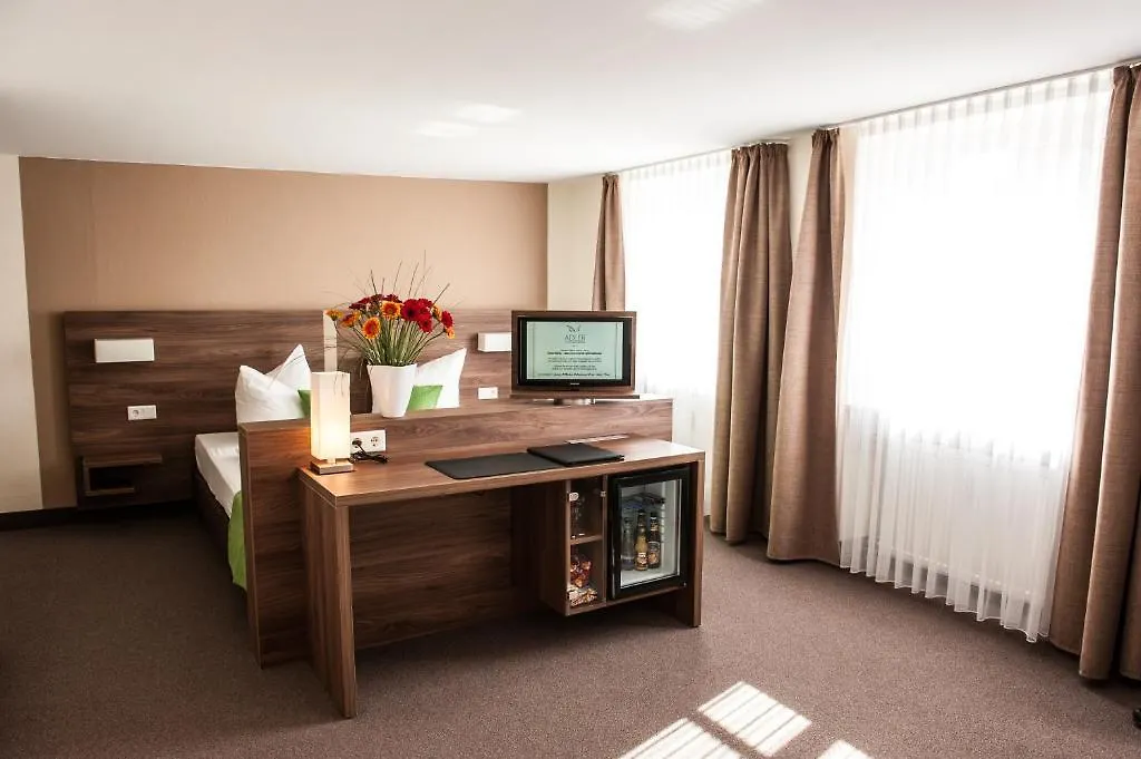 Hotel Adler アイヒシュテット
